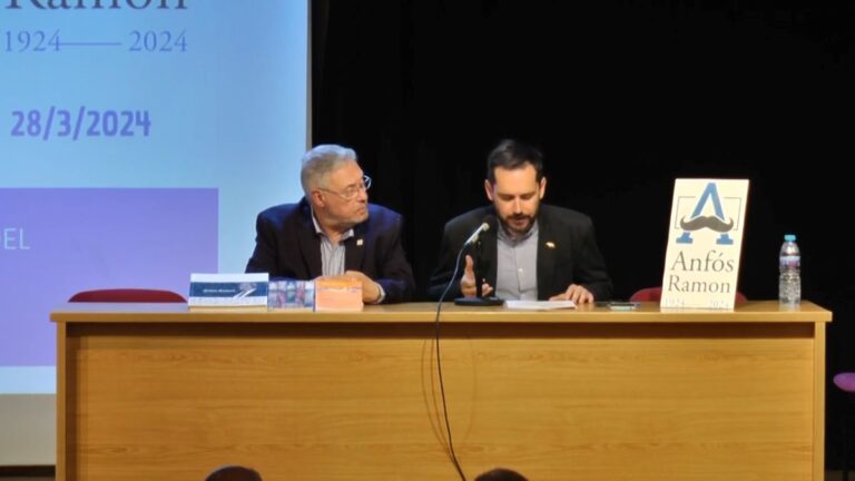 Ricart Folgado i Òscar Rueda en el recital homenage a Anfós Ramon del 20 d'abril en Monserrat